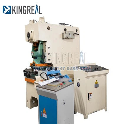 Gips Clip Carrier Machine